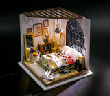 DIY Dollhouse Kit-Alice's Dreamy Bedroom DG107
