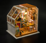 DIY Dollhouse Kit-Jason's Kitchen DG105